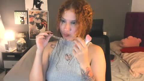 laura 3 i am independent model online show from May 2026 02:09:02 AM