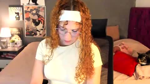 laura 3 i am independent model online show from July 2026 03:13:01 AM