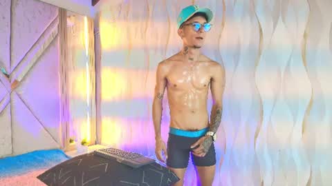 merlin_2026 online show from July 2026 07:22:02 PM