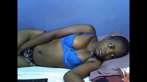 merlin_queen online show from October 2025 07:50:02 AM