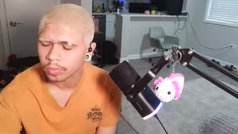 Snapshot of merlinharriss chatting on January 2026 05:49:02 PM Merlinz Magic online show from January 2026 05:49:02 PM