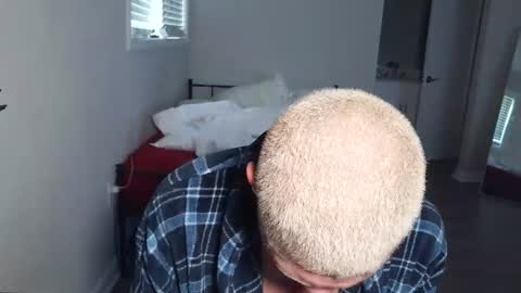 Snapshot of merlinharriss chatting on January 2026 02:22:02 PM Merlinz Magic online show from January 2026 02:22:02 PM