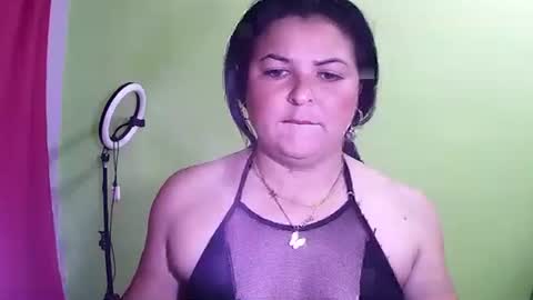 Snapshot of merlis0x chatting on November 2025 10:54:01 PM merlis0x online show from November 2025 10:54:01 PM