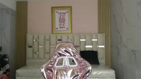 Merloth online show from February 2025 03:10:02 AM