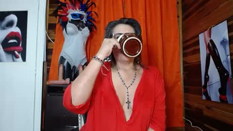 Snapshot of merlyna_goldens chatting on February 2025 06:44:01 PM My next birthday is December 11th. online show from February 2025 06:44:01 PM