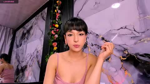 Diane 3 online show from September 2025 12:43:02 AM