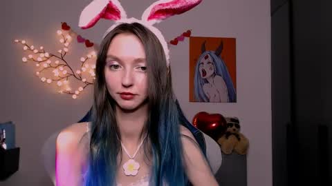 mermaidvibestides online show from April 2026 12:35:01 AM