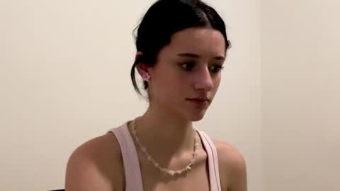 Isabella online show from June 2026 08:24:01 PM