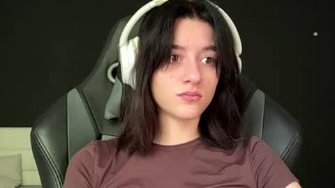 Isabella online show from July 2026 09:02:01 AM
