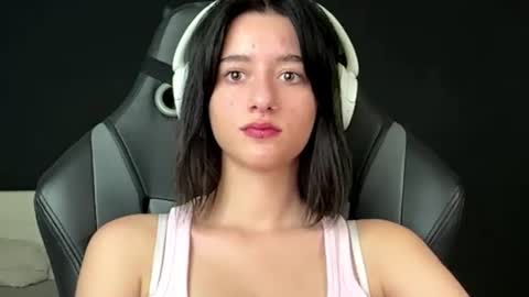 Isabella online show from July 2026 10:39:01 AM
