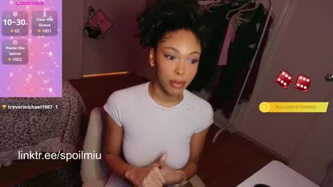 Snapshot of mew2wo chatting on November 2025 05:50:02 AM mew2wo online show from November 2025 05:50:02 AM