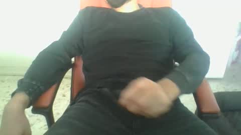 Snapshot of mexican19899 chatting on December 2025 06:49:02 PM jos online show from December 2025 06:49:02 PM