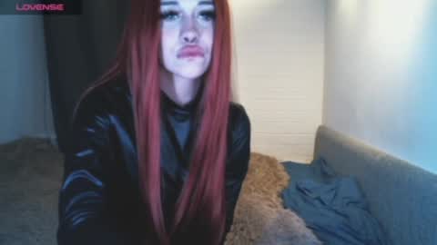 Snapshot of mezzalunaa chatting on January 2025 04:13:01 PM vollmond online show from January 2025 04:13:01 PM