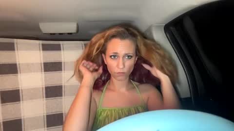 Snapshot of mezzy69 chatting on December 2024 09:49:01 AM mezzy69 online show from December 2024 09:49:01 AM