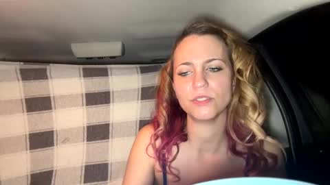 Snapshot of mezzy69 chatting on December 2024 09:33:02 AM mezzy69 online show from December 2024 09:33:02 AM