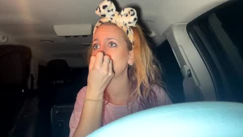 Snapshot of mezzy69 chatting on January 2025 10:11:02 AM mezzy69 online show from January 2025 10:11:02 AM