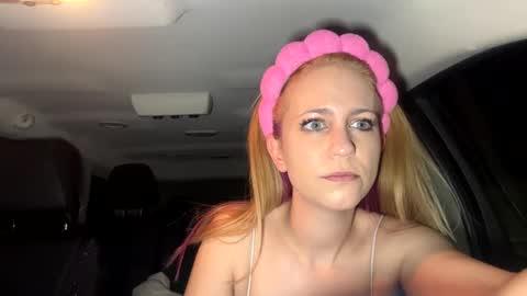 Snapshot of mezzy69 chatting on February 2025 09:22:02 AM mezzy69 online show from February 2025 09:22:02 AM