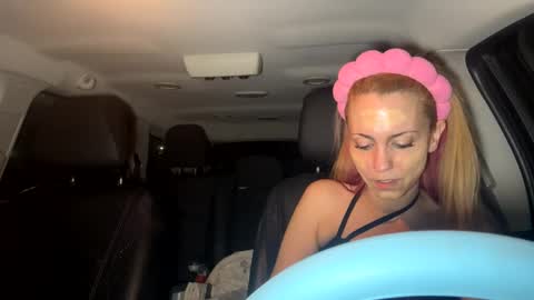 Snapshot of mezzy69 chatting on March 2025 09:36:02 AM mezzy69 online show from March 2025 09:36:02 AM