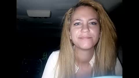 Snapshot of mezzy69 chatting on October 2025 08:34:02 AM mezzy69 online show from October 2025 08:34:02 AM