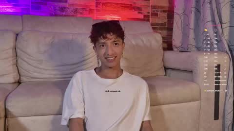 Snapshot of mhatias_ chatting on February 2026 06:57:02 AM MATHIAS online show from February 2026 06:57:02 AM