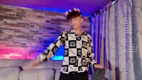 Snapshot of mhatias_ chatting on March 2026 10:45:02 AM MATHIAS online show from March 2026 10:45:02 AM