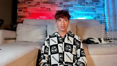 Snapshot of mhatias_ chatting on March 2026 05:46:02 AM MATHIAS online show from March 2026 05:46:02 AM