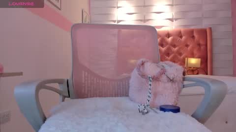 Snapshot of mhellissaw chatting on March 2025 10:41:02 AM melissa online show from March 2025 10:41:02 AM