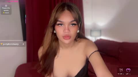 Snapshot of mhelly_x chatting on July 2026 01:53:01 PM mhelly_x online show from July 2026 01:53:01 PM