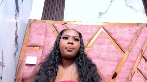 Mia online show from July 2026 11:49:02 AM