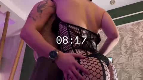 Andre and Mia online show from December 2025 08:53:02 AM