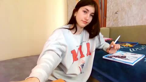 mia_beauti_live online show from April 2026 12:54:01 PM