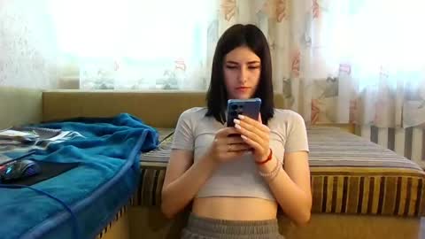 mia_beauti_live online show from May 2026 09:48:01 AM