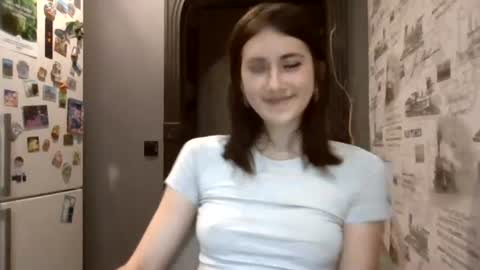 mia_beauti_live online show from July 2026 12:23:01 PM