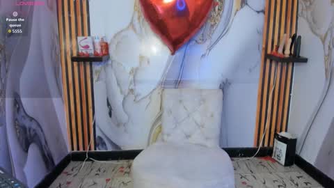 Snapshot of mia_bella18 chatting on February 2026 12:45:02 PM Mia online show from February 2026 12:45:02 PM