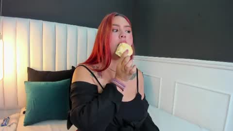 Mia online show from June 2026 04:33:01 PM