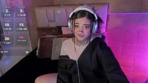Mia online show from June 2026 06:28:01 AM