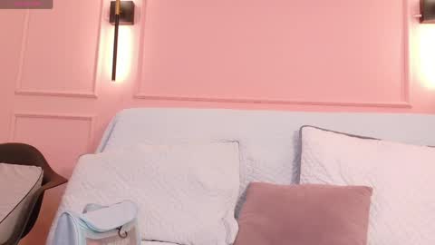 Snapshot of mia_colllins chatting on May 2026 08:38:02 PM Mia 3 online show from May 2026 08:38:02 PM