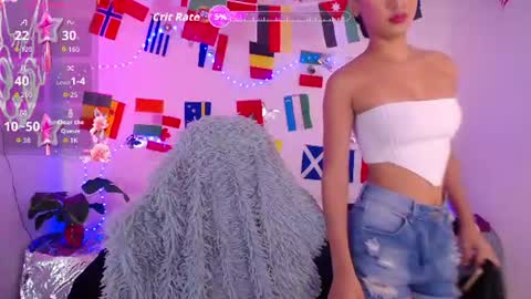 mia_cute_girl online show from July 2026 12:08:02 PM