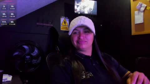 Mia daniela  online show from October 2025 02:45:02 AM