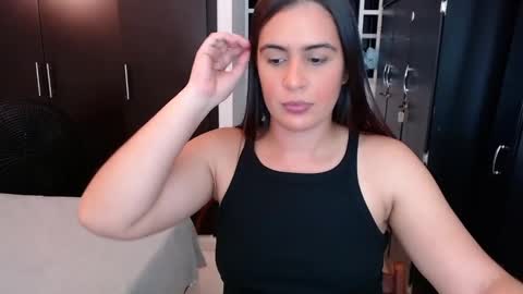 Snapshot of mia_danielsx chatting on December 2024 01:34:02 AM Mia online show from December 2024 01:34:02 AM