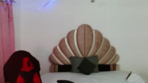 Snapshot of mia_fox666 chatting on January 2026 07:15:02 PM mia online show from January 2026 07:15:02 PM