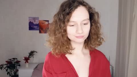 Snapshot of mia_frizz chatting on January 2025 10:06:01 AM Mia online show from January 2025 10:06:01 AM