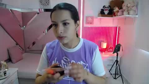 mia_garcia28 online show from June 2026 03:21:02 PM