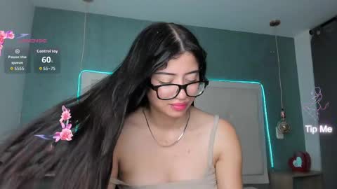 mia online show from June 2026 02:33:01 PM