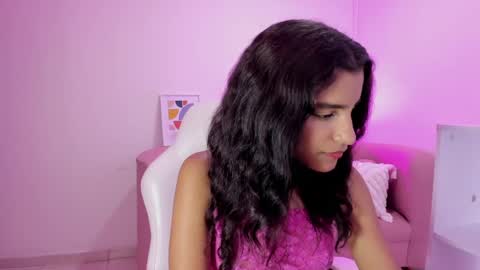 mia_greco1 online show from November 2025 11:43:01 AM