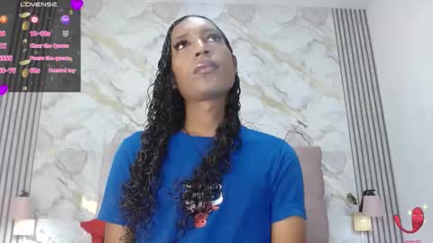 Mia Hiills online show from May 2026 12:33:01 PM