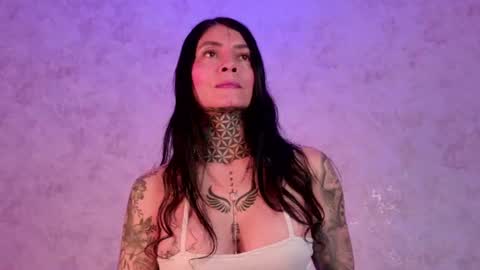 mia_hill1_ online show from June 2026 08:29:01 PM