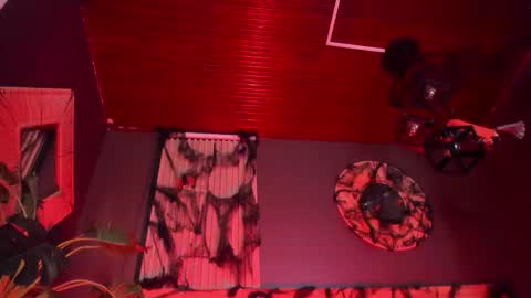 Val  online show from October 2025 11:34:02 AM