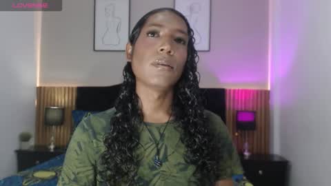 Snapshot of mia_kheleer chatting on February 2026 06:37:02 PM Mia online show from February 2026 06:37:02 PM