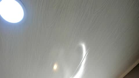 Mia online show from November 2025 02:34:02 AM